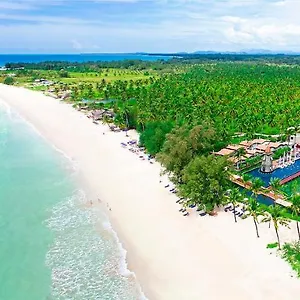 Graceland Khaolak Beachfront 5*, קאו לק תאילנד