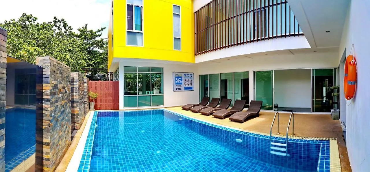 Mar24 Koh Tao Hotel 2*,